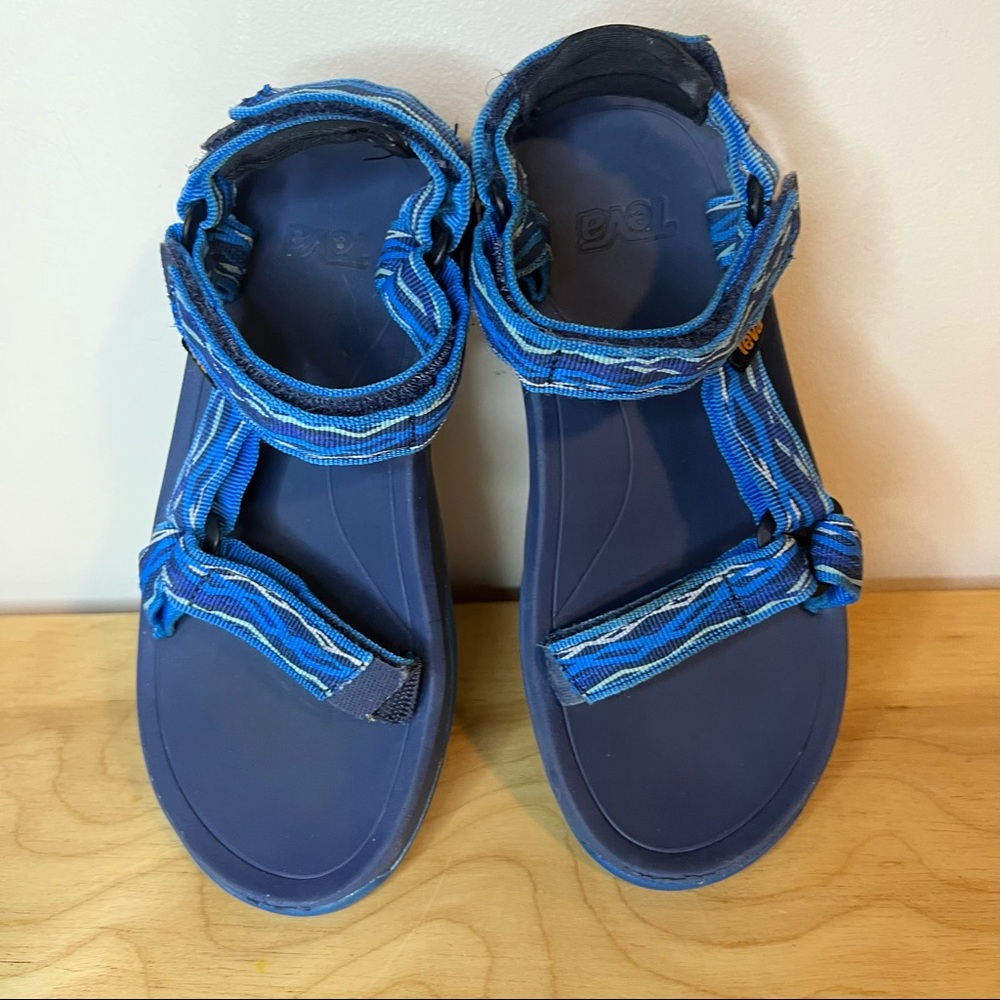 Teva Hurricane XLT2 Boys’ Sandals Size 3